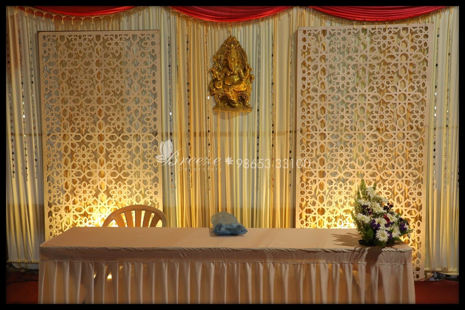 Elegant Wedding Decorations by Breeze Decorators at C M Kalyana Mandapam, Avarampalayam, Coimbatore - Original Full Size Photo 4