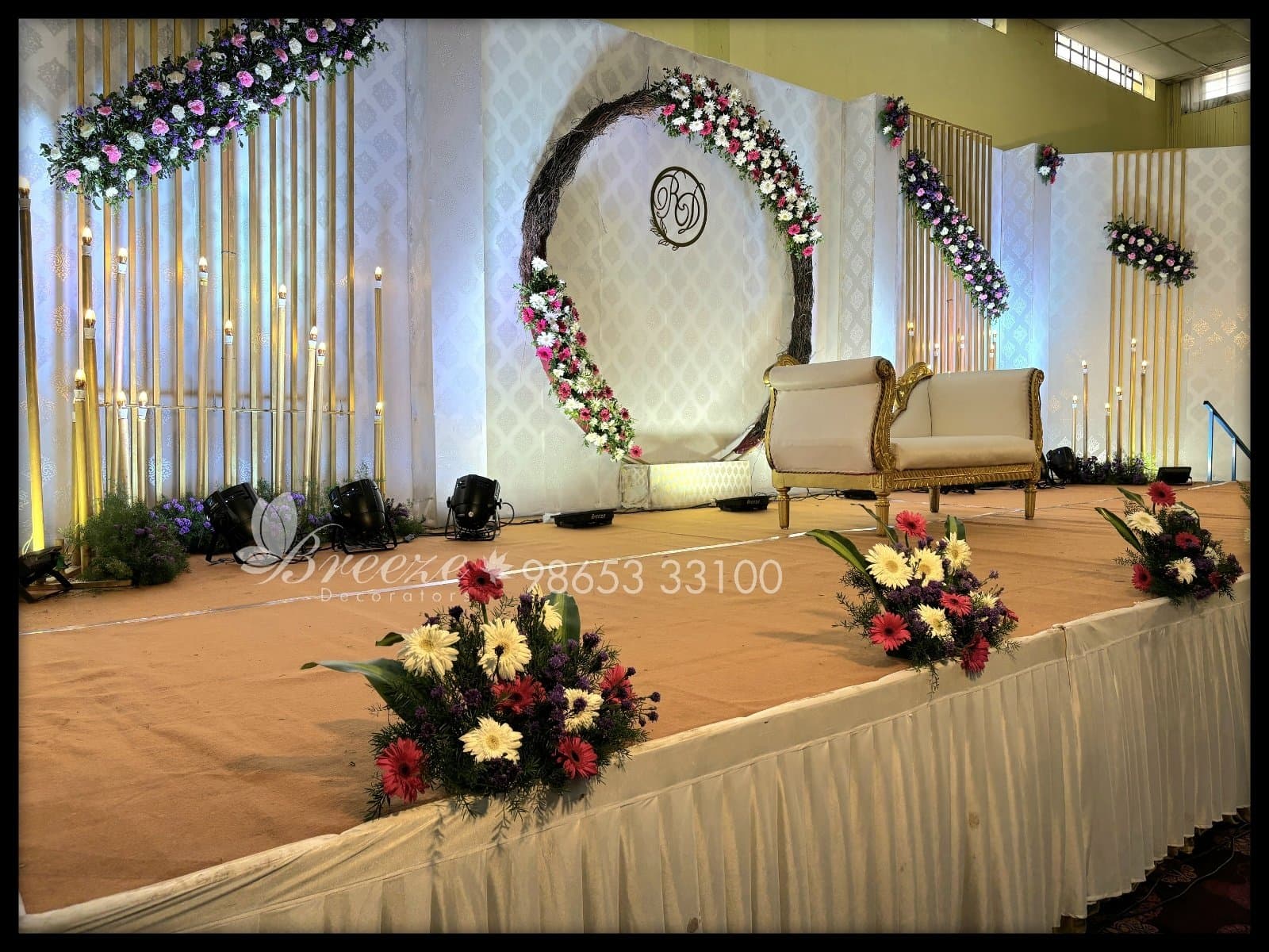 Elegant Wedding Decorations by Breeze Decorators at C M Kalyana Mandapam, Avarampalayam, Coimbatore - Original Full Size Photo 6
