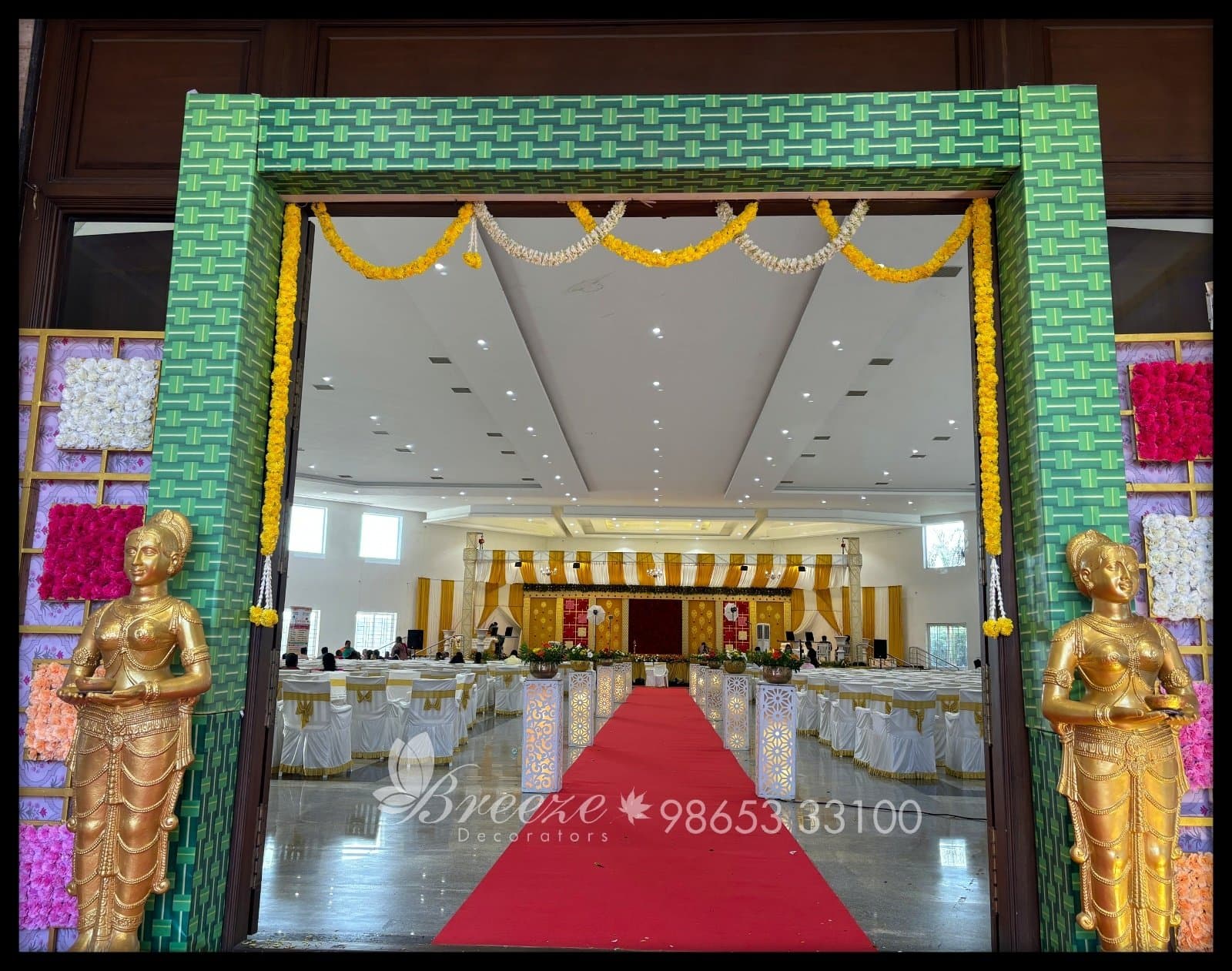 Elegant Wedding Decor at Sri Kumaran Magal Kovilpalayam by Breeze Decorators - Original Full Size Photo 4