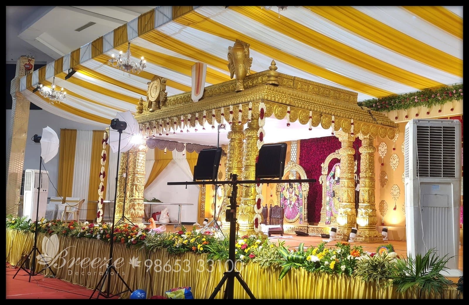 Elegant Wedding Decor at Sri Kumaran Magal Kovilpalayam by Breeze Decorators - Original Full Size Photo 5
