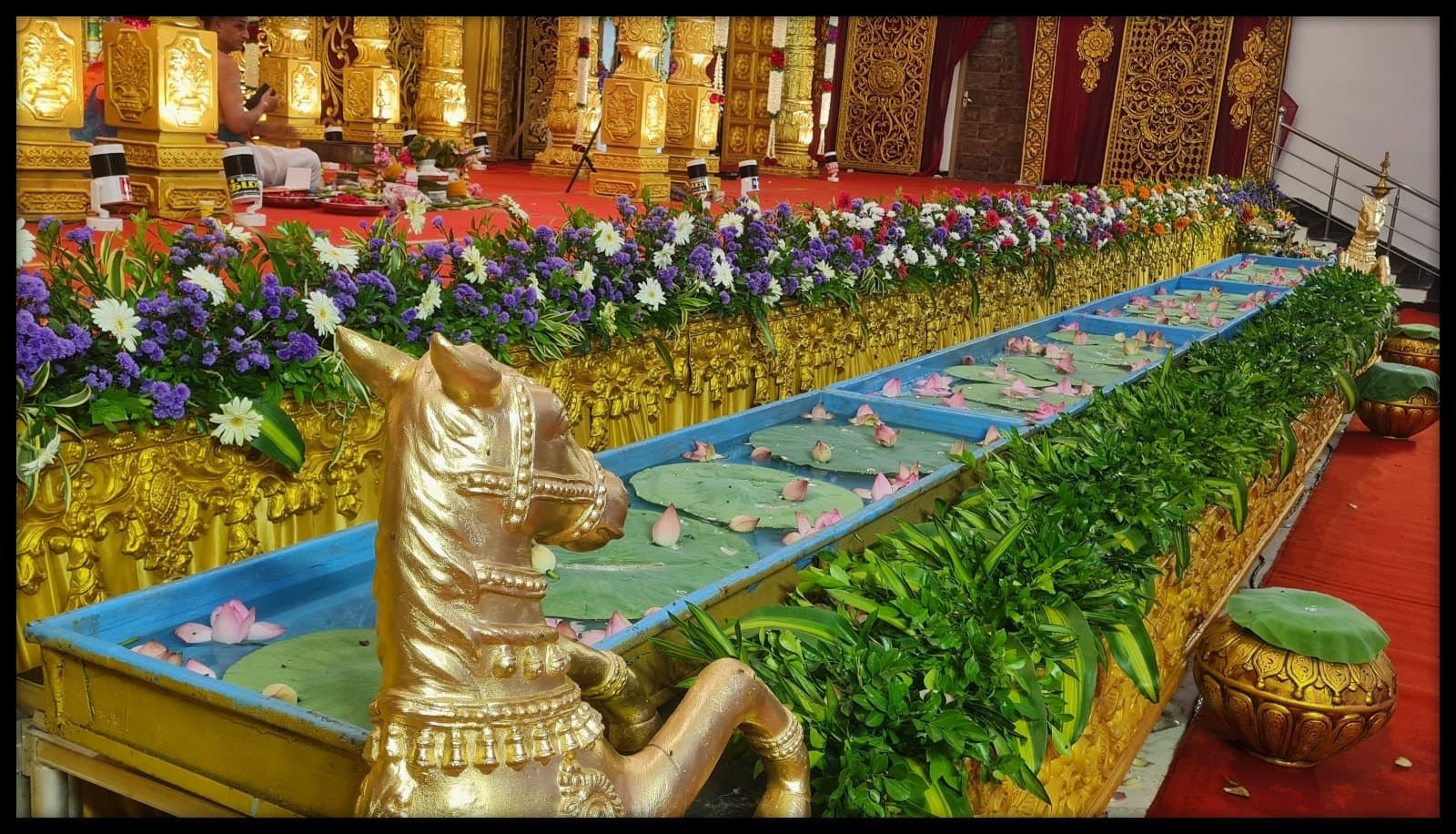 Stunning Wedding Decor at Sri Aishwarya Mahal, Namakkal by Breeze Decorators - Original Full Size Photo 4