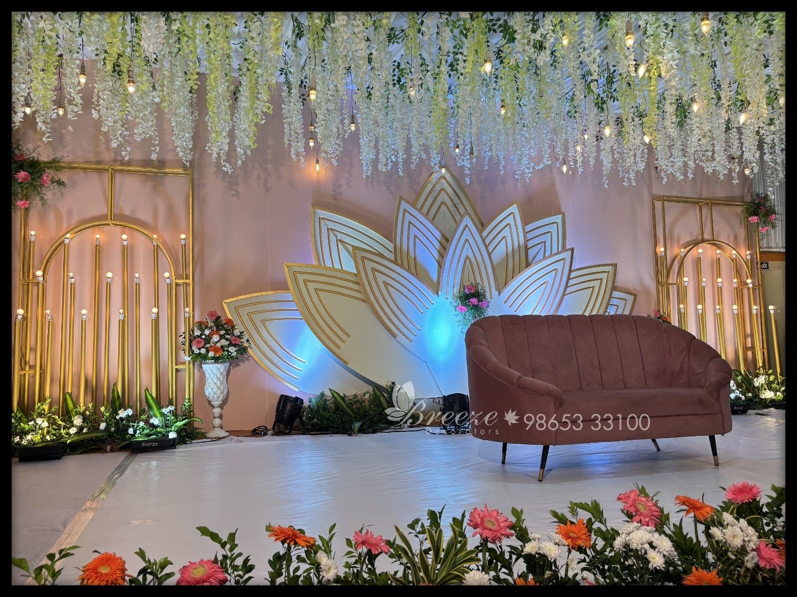 Eternal Love Blossoms at Bagavathi Amman Temple: Karthik and Priyangaa's Enchanting Wedding Celebration - Original Full Size Photo 4