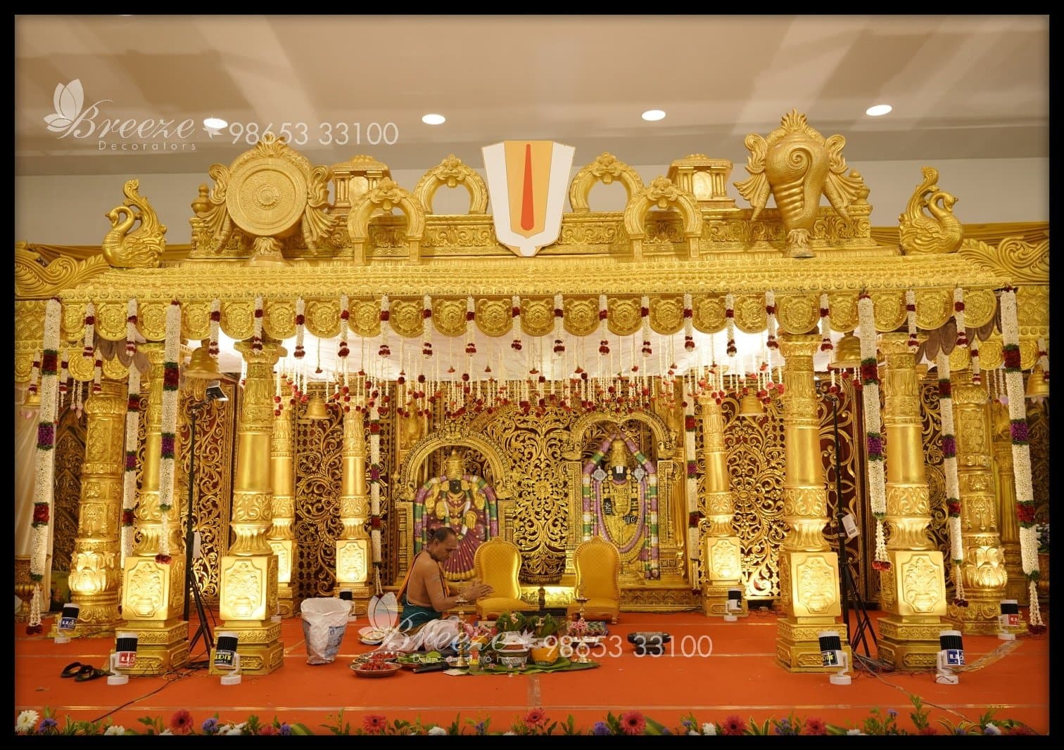 Stunning Wedding Decor at Sri Aishwarya Mahal, Namakkal by Breeze Decorators - Original Full Size Photo 19