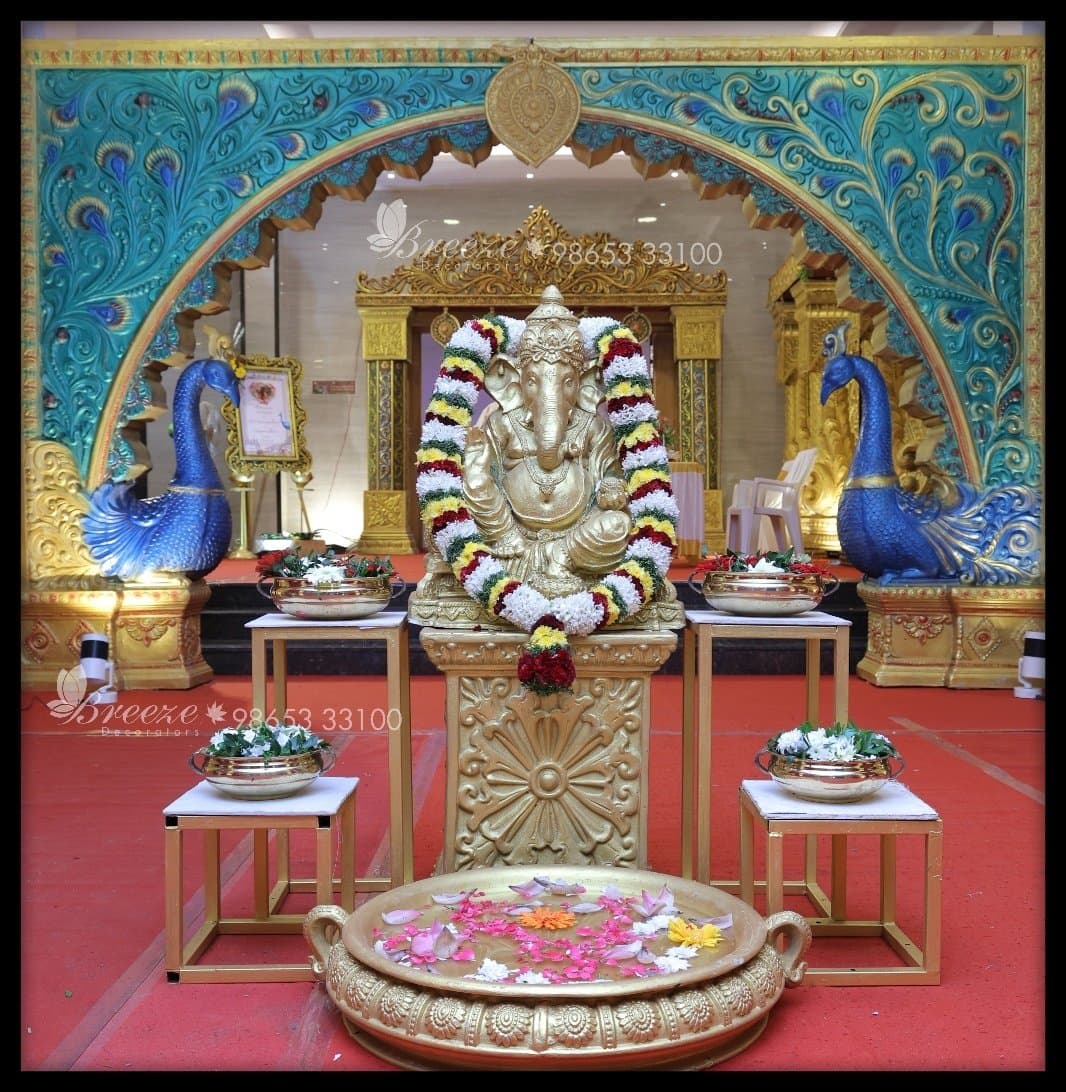 Stunning Wedding Decor at Sri Aishwarya Mahal, Namakkal by Breeze Decorators - Original Full Size Photo 25