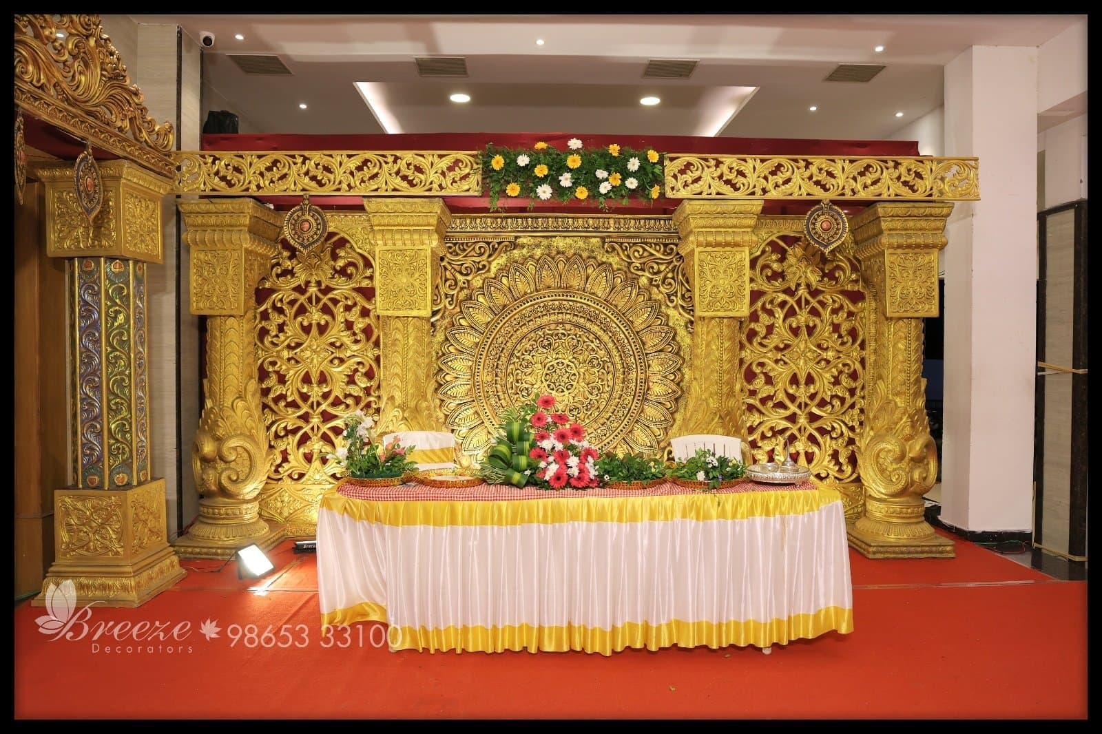 Stunning Wedding Decor at Sri Aishwarya Mahal, Namakkal by Breeze Decorators - Original Full Size Photo 30