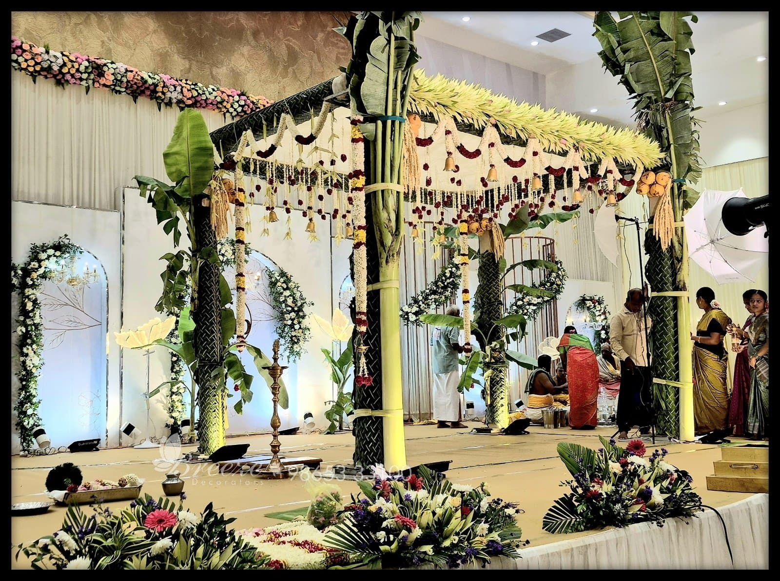 Dr. Divakar & Dr. Madhiyazhini Grand Wedding Stage Decor - Original Full Size Photo 6