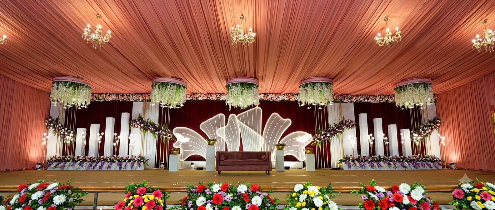 Luxury Wedding Stage Decoration